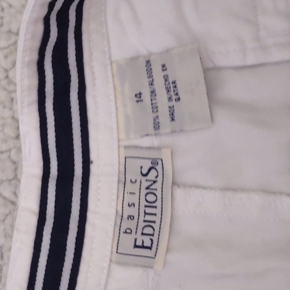Basic editions shorts size 14 - Picture 2 of 3